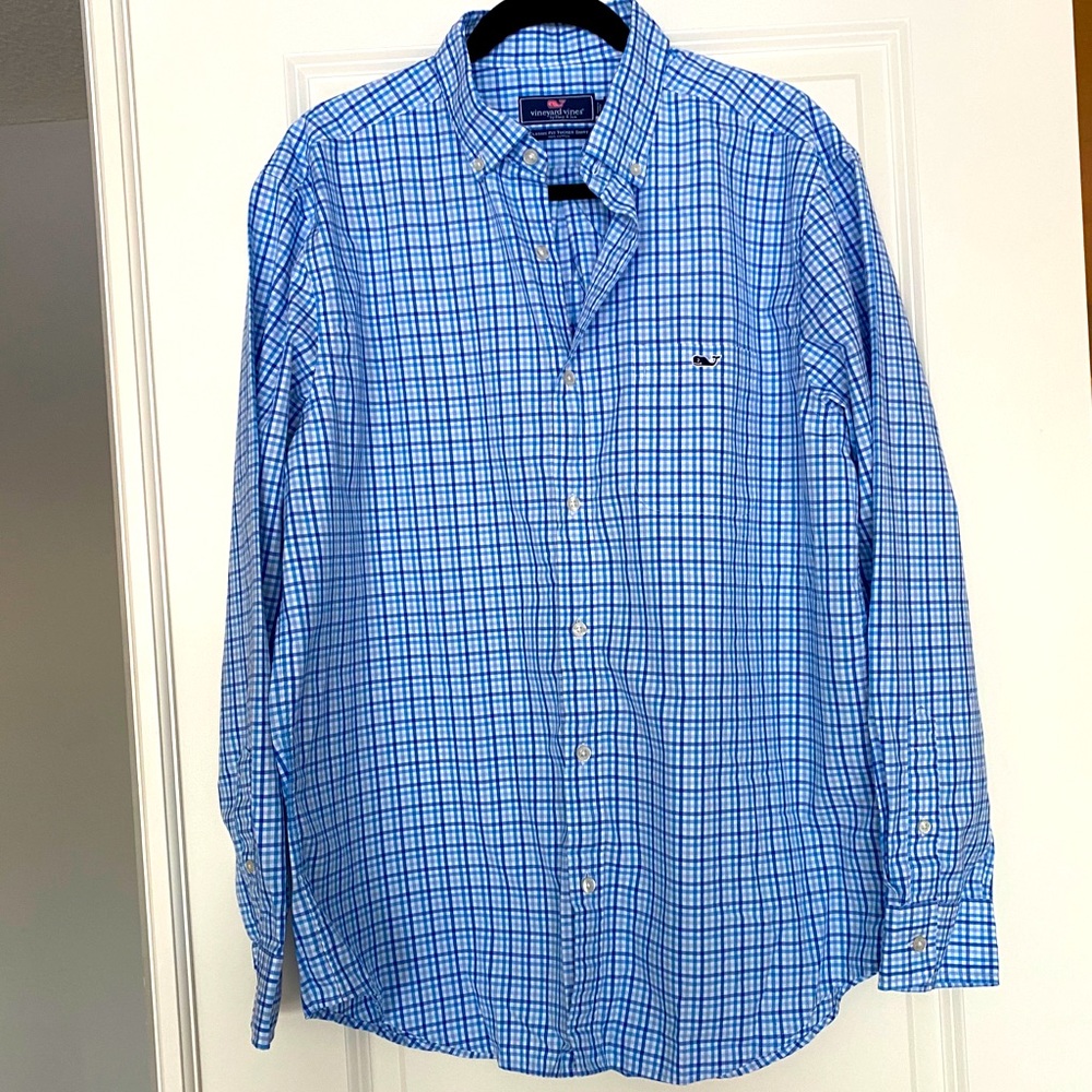 New - Men’s Large Classic Fit Vineyard Vines